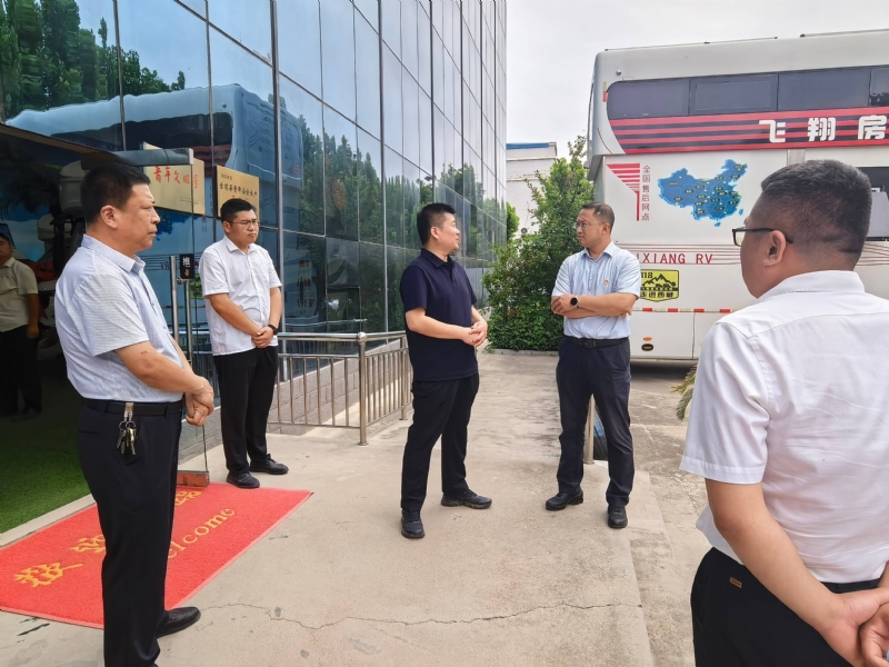 传承红色基因 赓续奋斗初心 濮阳城发投集团开展庆“七一”主题